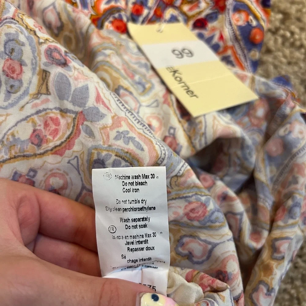 NWT Anthropologie The Korner floral patterned shorts romper multicolor in small. - Picture 4 of 4